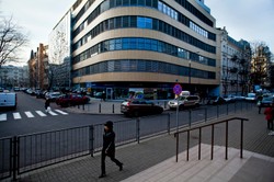 PwC: Koszty zatrudnienia są w Polsce dwa razy niższe niż na Zachodzie