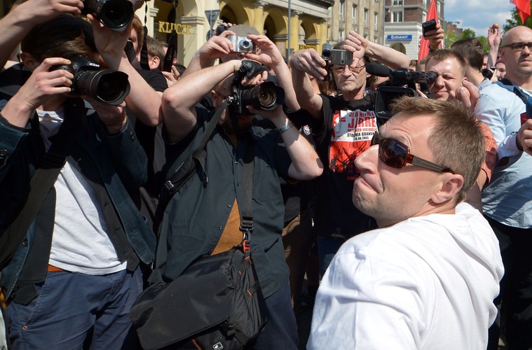 Narodowcy na Placu Zbawiciela