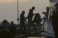 Greece begins deportation of migrants to Turkey