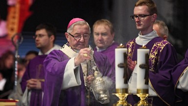 Papież Franciszek przekazał rodzinie Pawła Adamowicza różańce