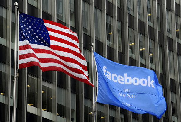 Facebook płaci swoim menedżerom akcjami, a teraz odlicza ich koszty od podatku