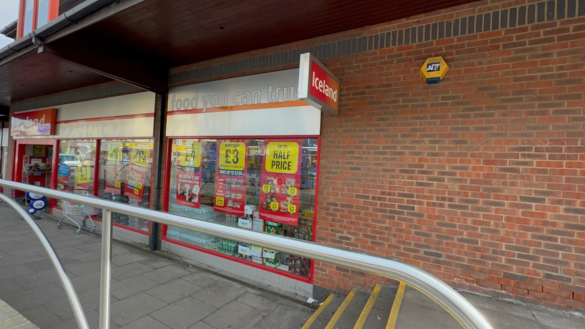 Plaga kradzieży w Wielkiej Brytanii. Duża sieć sklepów reaguje