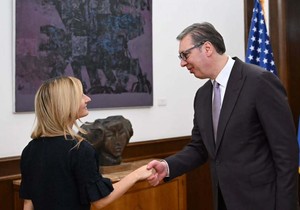 Aleksandar Vučić, Sara Rodžers