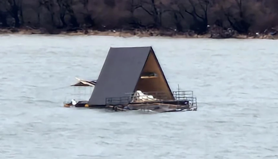 Prolaznici u čudu gledali prizor