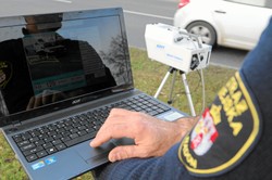 Straż miejska straci fotoradary? Resort odpowiada na raport NIK