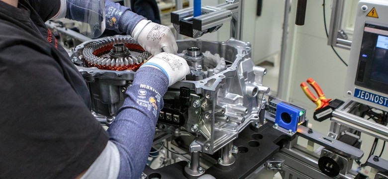 Toyota rusza w Polsce z NOWĄ inwestycją i podwaja produkcję