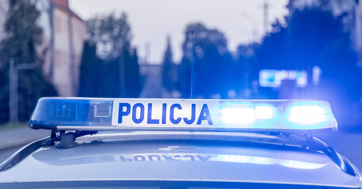 Pobita w autobusie za obronę Ukrainki. Policja reaguje. Agresorowi grożą dwa zarzuty, choćby więzienie