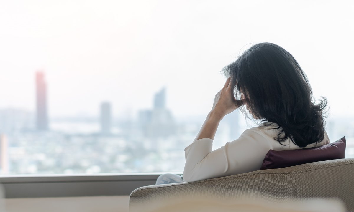W jakim wieku zaczyna się menopauza? Ekspertka mówi o znaczeniu genów matki