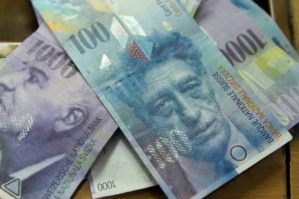 Frank szwajcarski i dolar są najdroższe od trzech lat