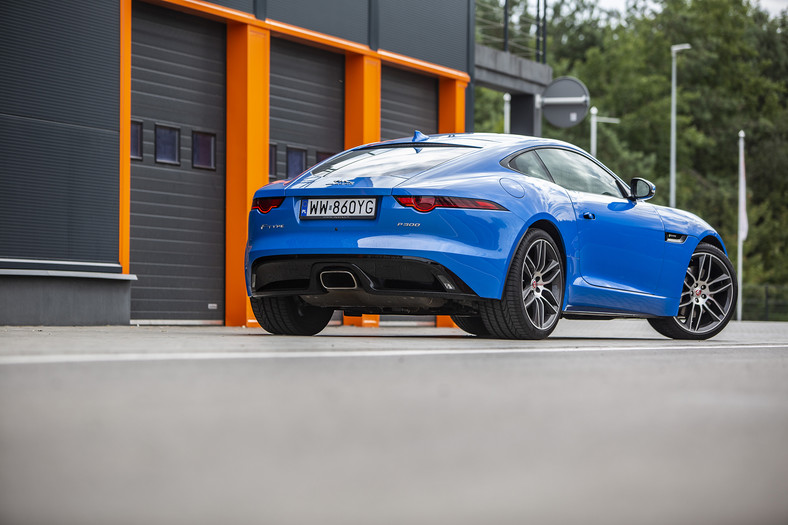 Jaguar F-Type P300 - skąd pomysł na taki silnik?