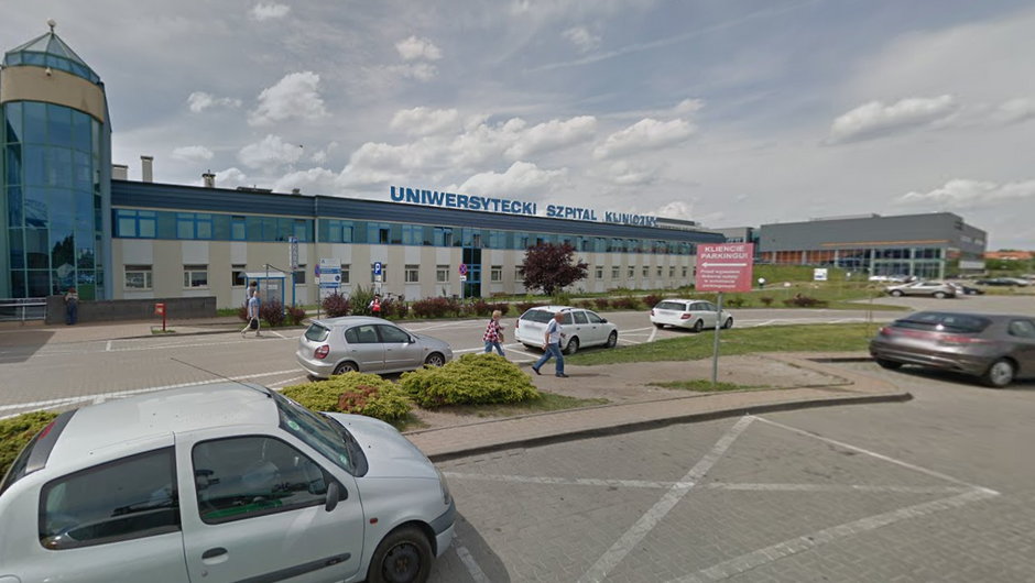 Uniwersytecki Szpital Kliniczny im. Jana Mikulicza-Radeckiego we Wrocławiu (fot. Google Street View)