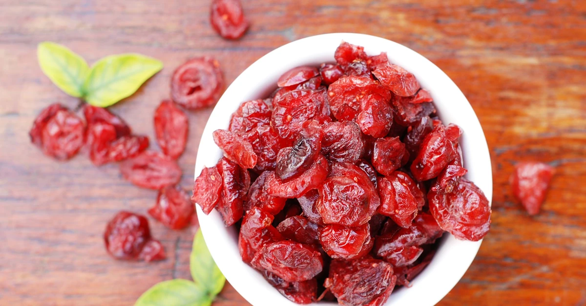 Oto sposób na to, by uniknąć przeziębienia w sezonie grypowym. Warto robić ten jeden rozgrzewający napar