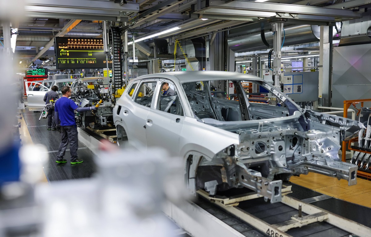 Production at Volkswagen plant Wolfsburg