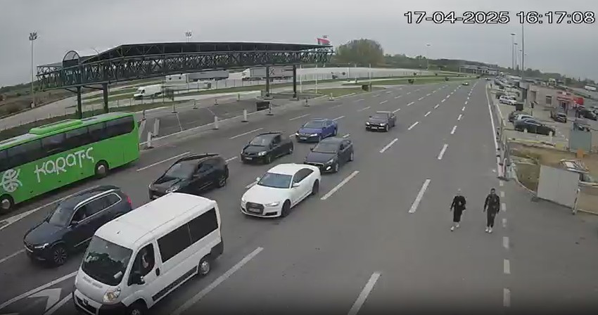 Granični prelaz Horgoš oko 16 časova - izlaz iz Srbije