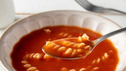 Wielki i trudny QUIZ z polskich zup. Smakosze dostaną 100 proc. i dolewkę