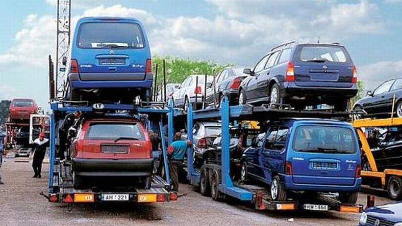Akcyza i zwrot VAT za samochód sprowadzony z Niemiec