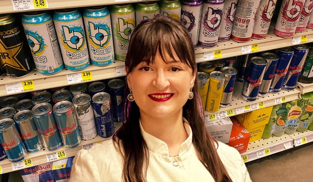 Energetska pića mogu da prikriju umor i iscrpljenost, šaljući telu pogrešnu poruku da može više nego što je bezbedno, kaže Emilija Trbović