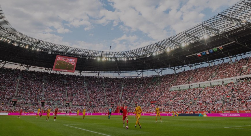 Tarczyński Arena - na co dzień dom Śląska, od święta - reprezentacji Polski. 