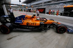 Formuła 1: McLaren wycofał się z GP Australii. Jeden z kierowców zainfekowany