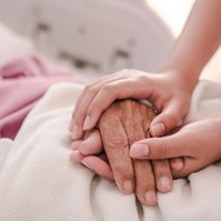 Van némi kontrollunk a halálunk pillanata felett – állítja egy hospice nővér