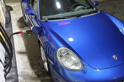 To paliwo może zniszczyć silnik. Mechanik ostrzega