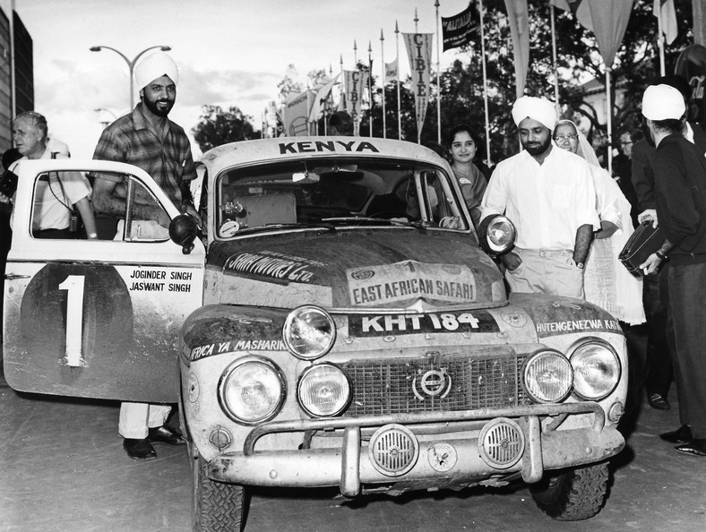 161287_the_singh_brothers_and_their_volvo_pv_544_1965