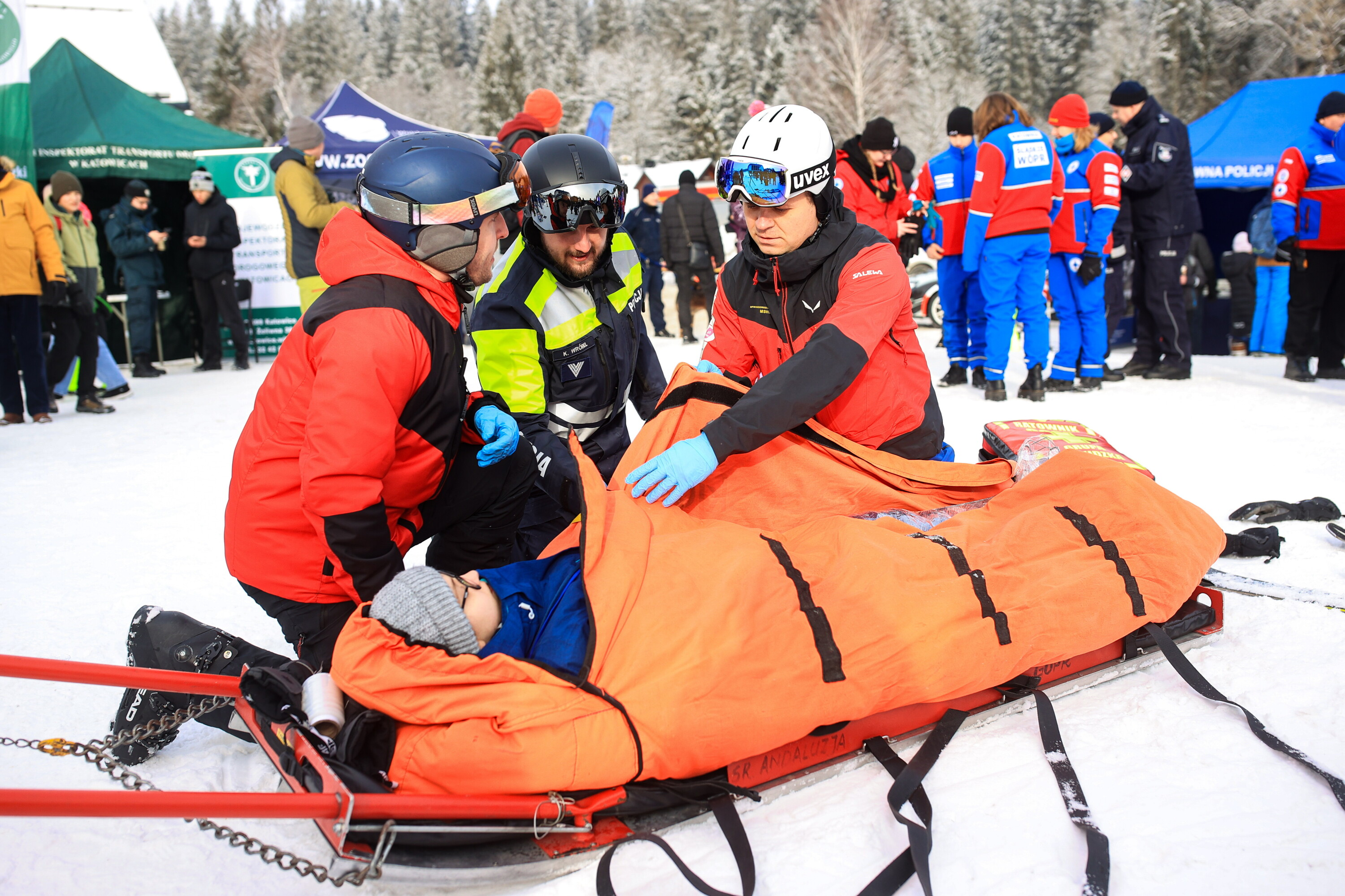 Przed feriami: Ponad 200 policyjnych patroli na stokach narciarskich