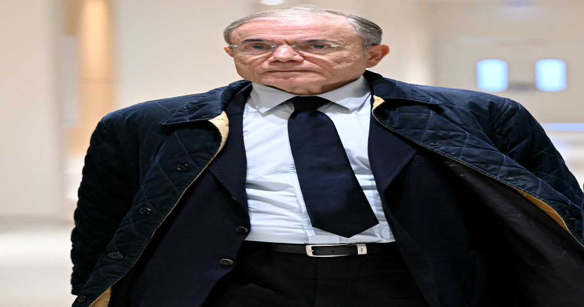 4-ans-de-prison-et-1-million-d-amende-pour-l-ex-patron-de-Casino-Jean-Charles-Naouri