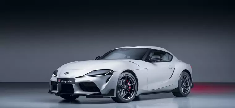 Toyota GR Supra z manualną skrzynią biegów. Można już składać zamówienia