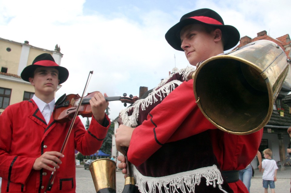 KAZIMIERZ DOLNY FESTIWAL KAPEL I ŚPIEWAKÓW LUDOWYCH