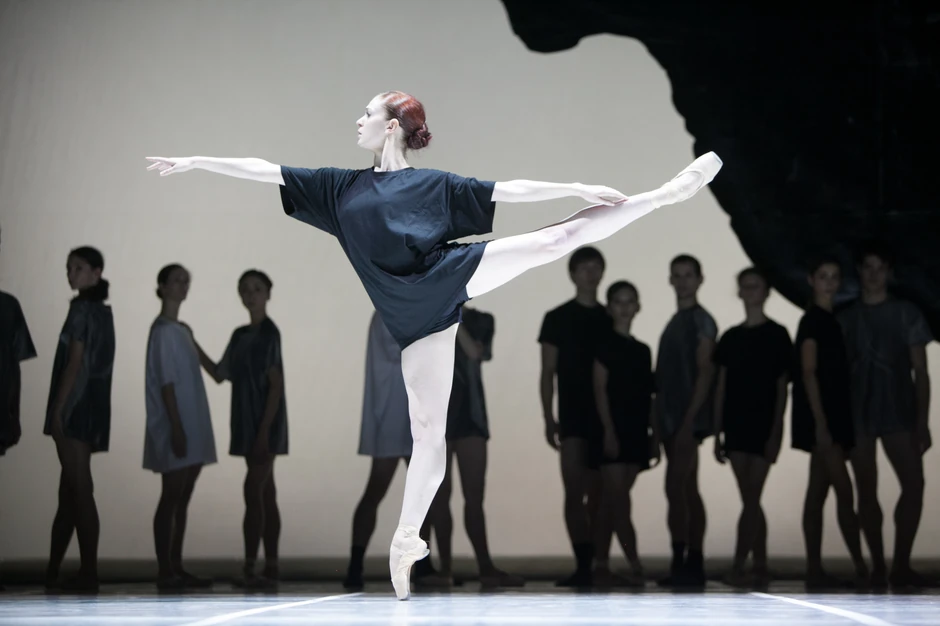 Scena iz baleta "Tamni pejzaži"