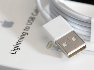 Lightning Connector