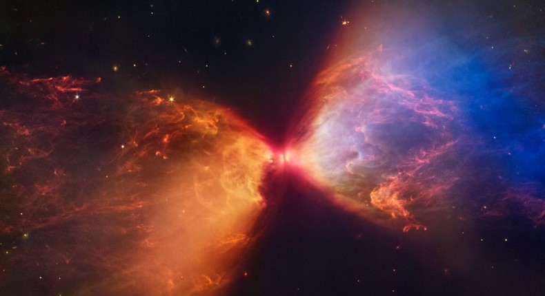 Spectacular new photo from NASA's James Webb Space Telescope shows a ...