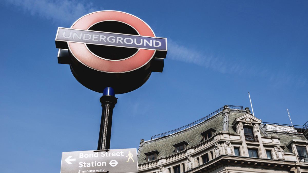 Mieszkańców Londynu podróżujących metrem czekają w przyszłym tygodniu kolejne utrudnienia komunikacyjne. Pracownicy metra planują bowiem 48-godzinny strajk, który ma trwać od wtorku od godziny 21:00 do czwartku do 21:00.