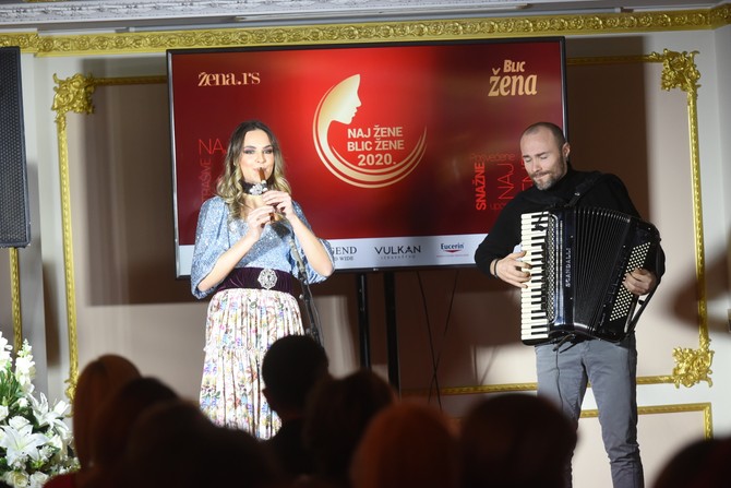 Neda Nikolić i Aleksandar Sofronijević