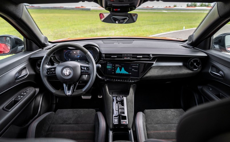 Alfa Romeo Junior