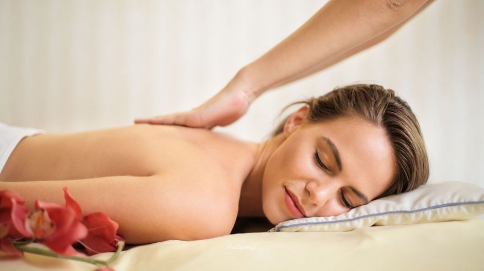 masaż może podnieść poziom serotoniny