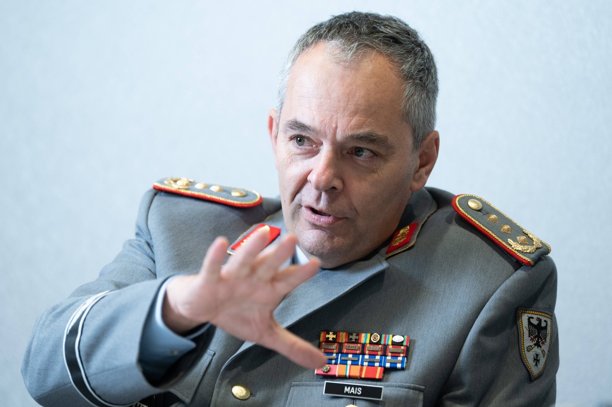 Generał Alfons Mais