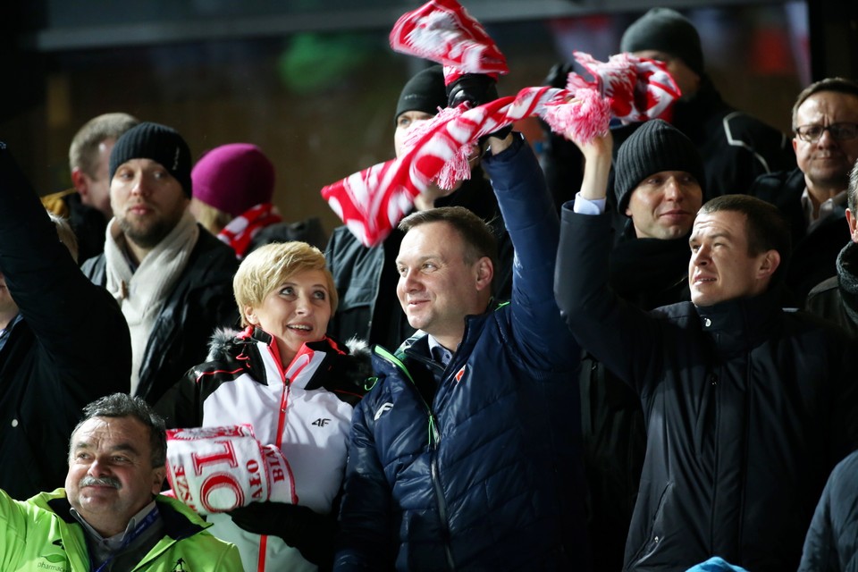 Prezydent Andrzej Duda spotkał się z polskimi skoczkami narciarskimi