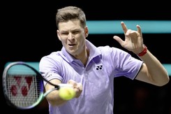 Hurkacz w Rotterdamie 'poległ' już w 2. rundzie. Przegrał z Dimitrowem [WIDEO]