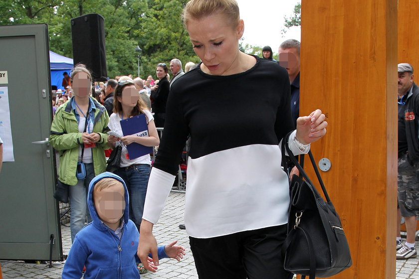 Sonia Bohosiewicz z synem w czerwcu 2013