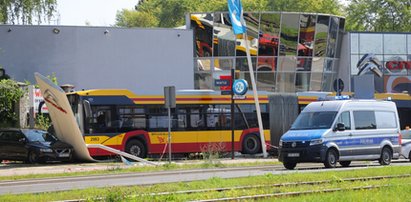 Kierowca autobusu zasłabł w czasie jazdy