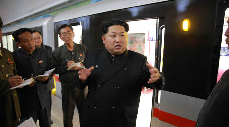 Kim Dzsong Un ballisztikus rakétákkal próbálja célba juttatni az atomtölteteket /Fotó: Northfoto