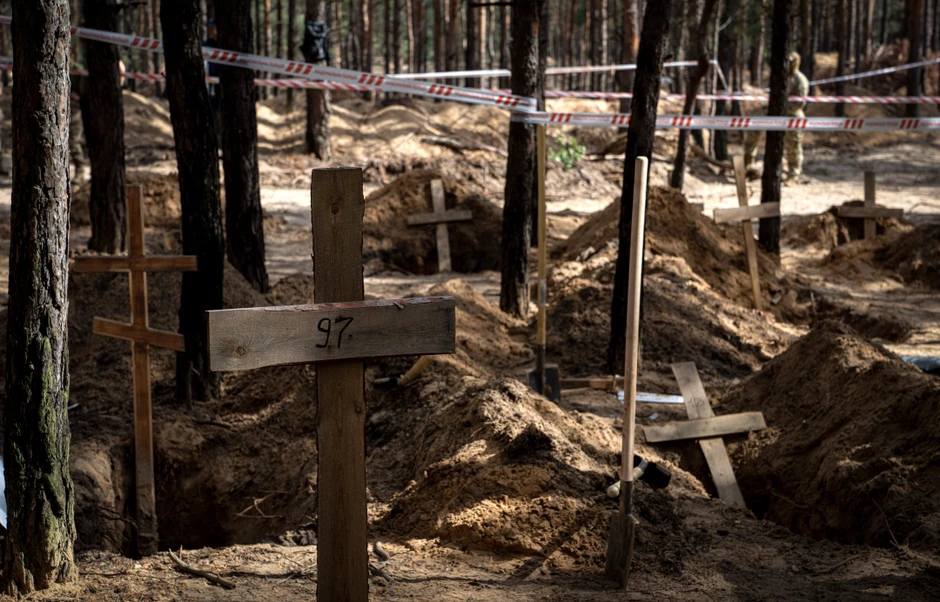 Ekshumacija u Izjumu, Ukrajina, 17. septembra nakon povlačenja ruskih snaga