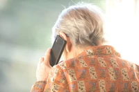 Fraudsters posing as police officers stole 30,000 zł from elderly woman's savings