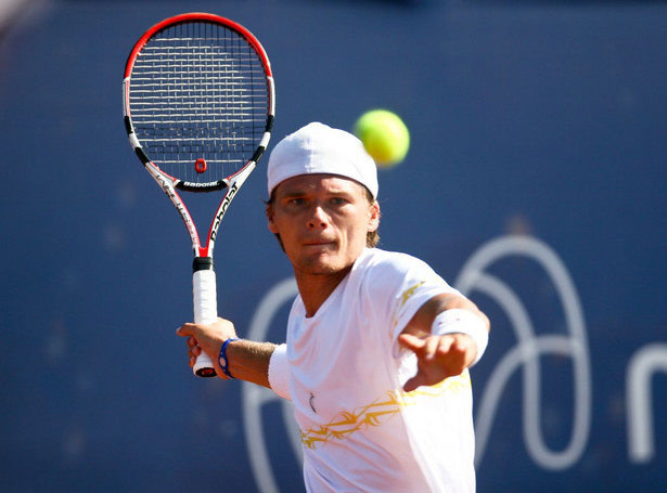 Pierwszy deszcz przerwał mecz Kubota na Wimbledonie