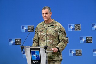 „Le Figaro”: Samoloty NATO nie wystarczą przeciw rosyjskim dronom. Co potrzebne na wschodniej flance?