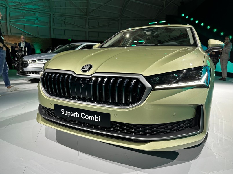 Nowa Skoda Superb kombi