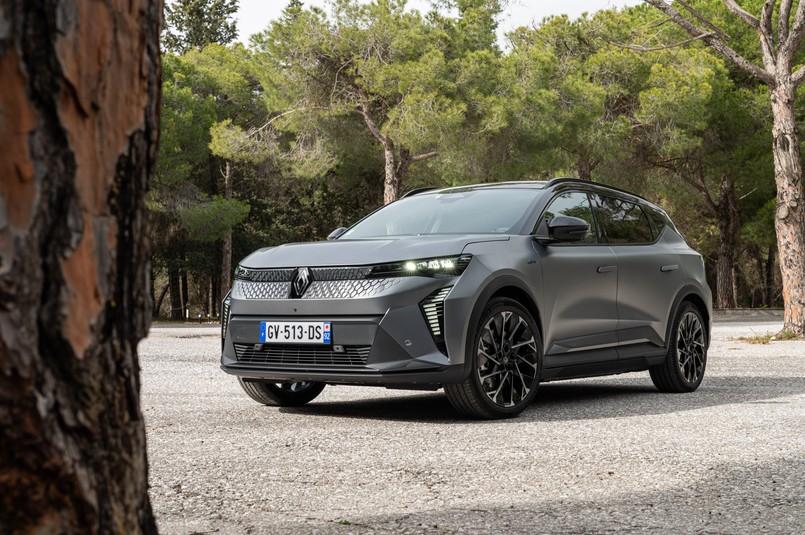 Renault Scenic E-Tech 2024