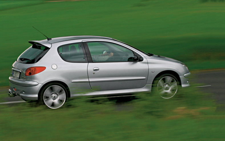 Peugeot 206 S16/RC - lata produkcji 1999-2006, cena od 8 000 zł